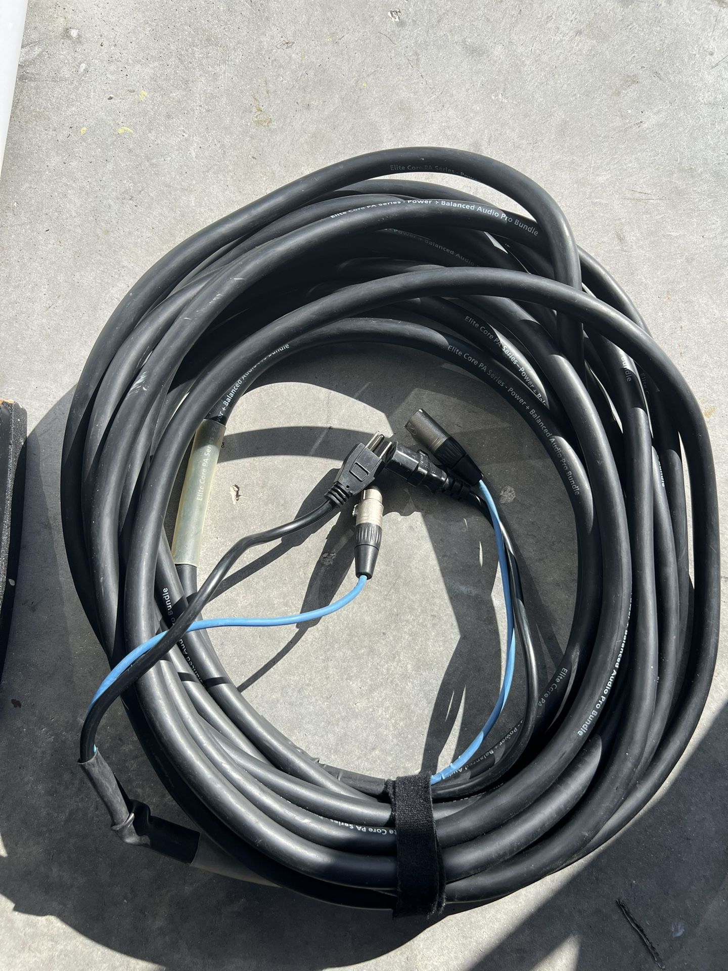 XLR/power Cables 50ft