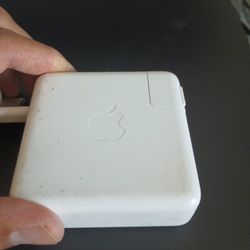 Apple 85W MagSafe 2 Power Adapter (for MacBook Pro with Retina display)