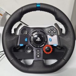 Logitech G29 Racing Wheel & Pedals