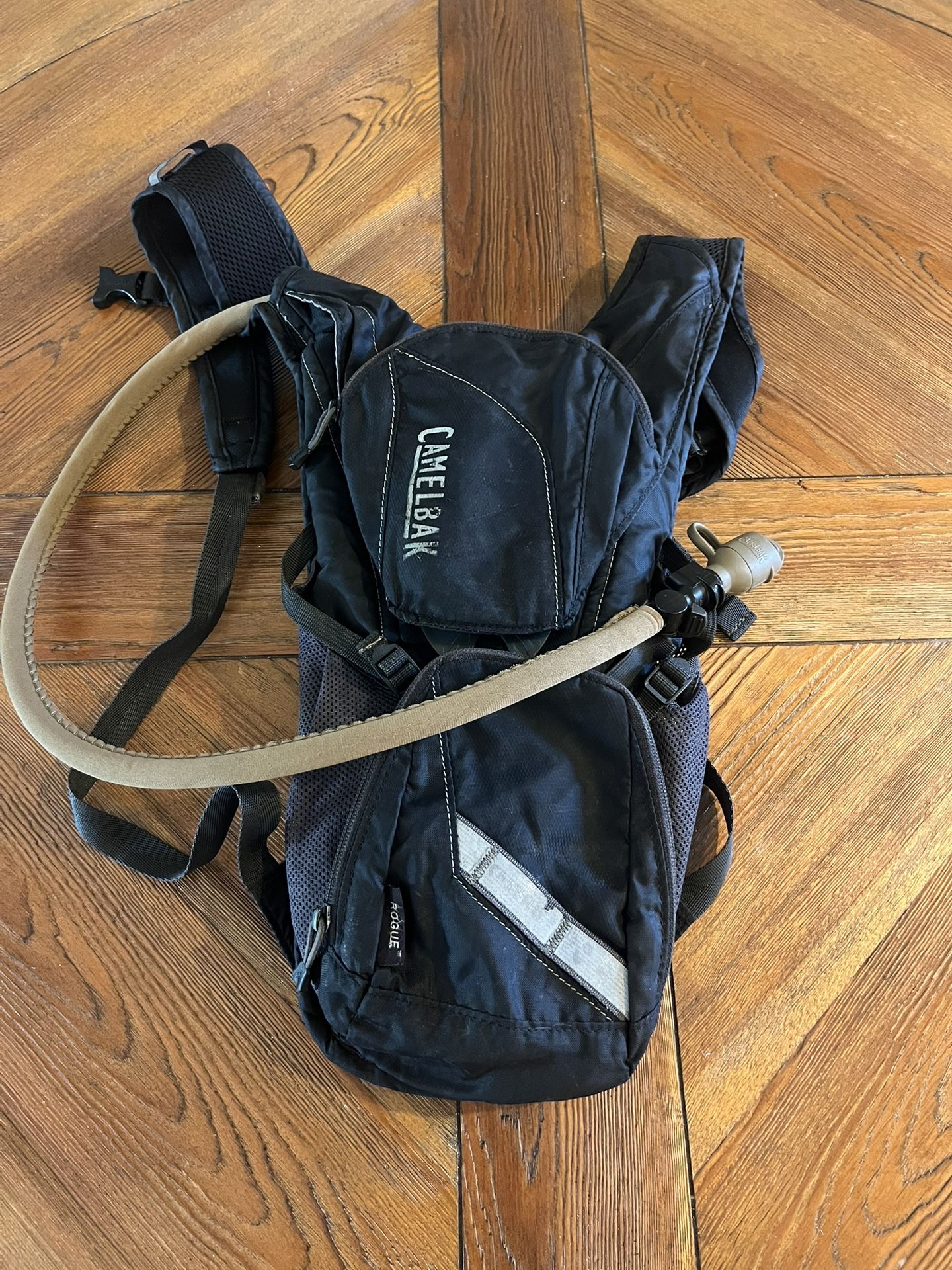 2.0L Camelback with MIL SPEC Water Reservoir