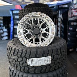 New Lock off-road Commando Perfect for Chevy,Tacoma,GMC and More!! 6x139 bolt pattern