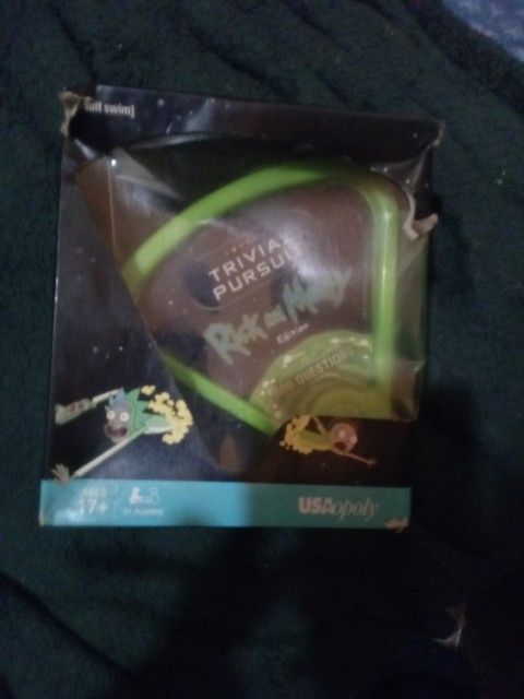 Rick And Morty Trivial Pursuit New Just Been Sitting In Box