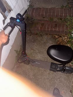 Electric scooter