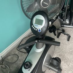 Rowing/Recumbent machine