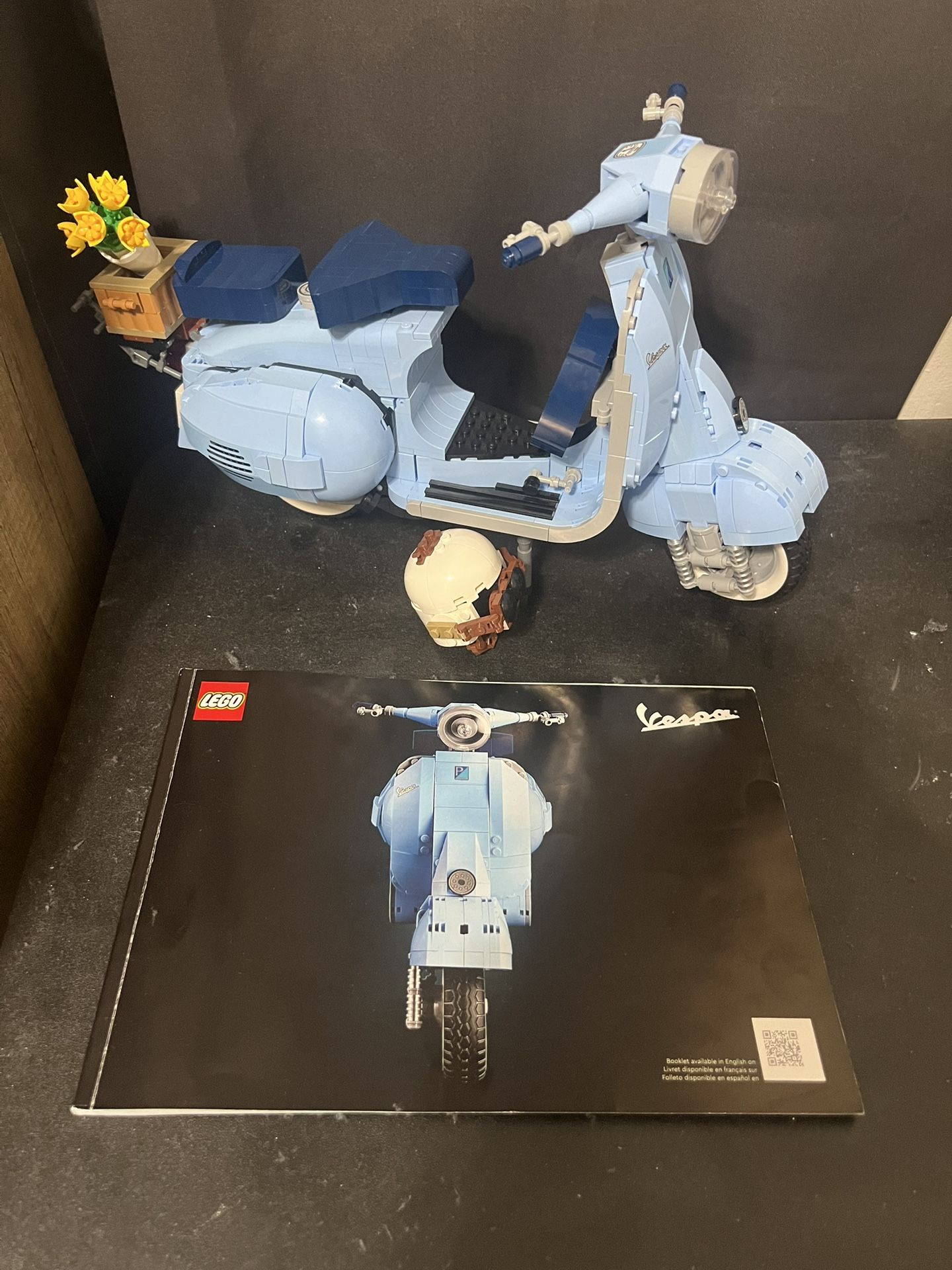 Lego Vespa 125 Set 10298