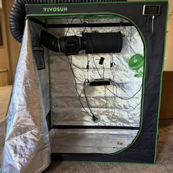 VIVOSUN Grow Tent And All Supplies 