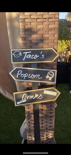 Graduation Chalk Directing Signs 