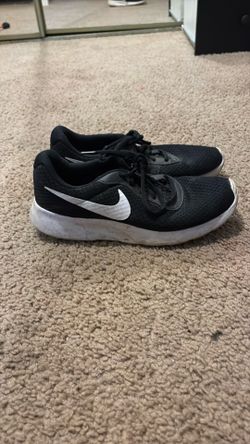 Nike shoes size 9