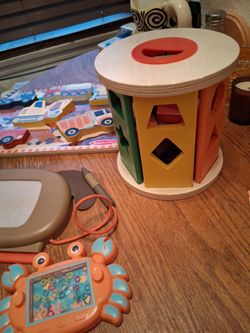 LEARNING TOYS ALL FOR $5 PICK UP IN SUN VALLEY
