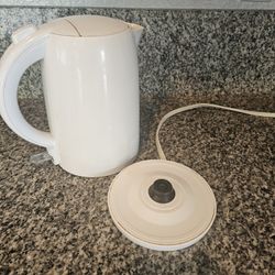 Electric Kettle 