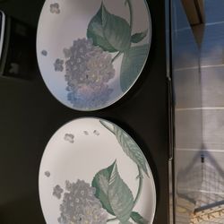 Vintage Plates And A Beautiful Asian Floral Vase
