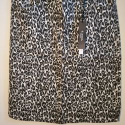 D Jeans Ladies Leopard Print Skirt Size 6