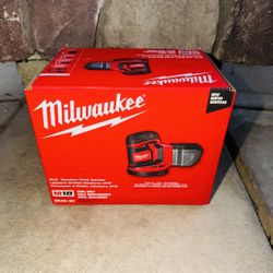 Milwaukee M18 18V Lithium-Ion Cordless 5 in. Random Orbit Sander (Tool-Only) New