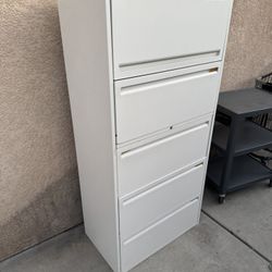 Metal Cabinet 