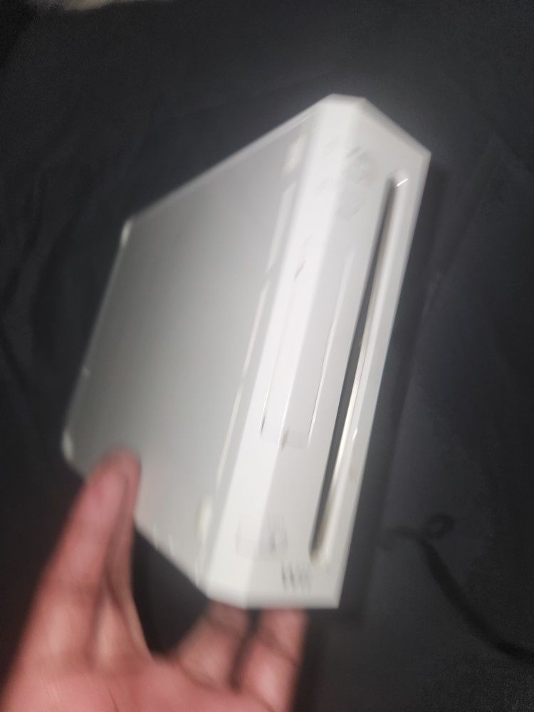 Nintendo Wii (No AV Cable) 