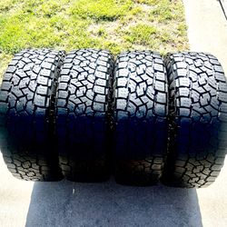 265/70r17 (32x10.5r17) Toyo Open Country AT3 Load E 10 Ply 65% Tread