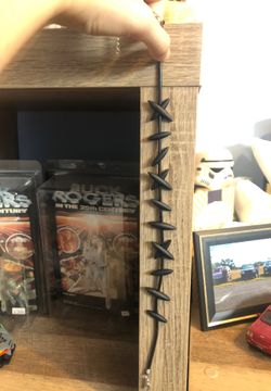 Sally stitches choker