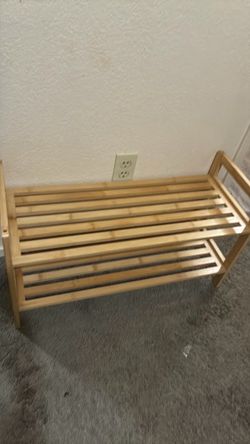 2 Shoe shelves