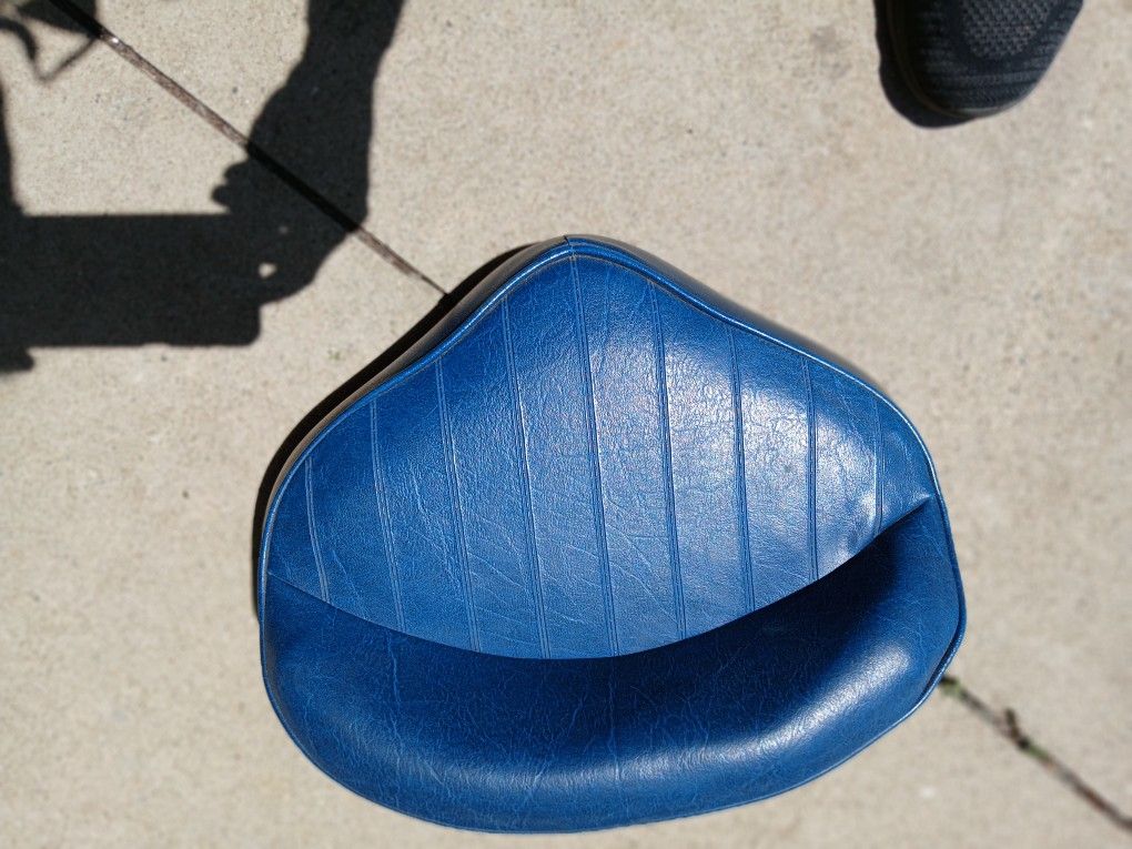 Bass Boat Casting Seats