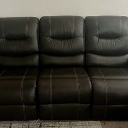2 Leather Couches