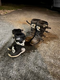 Dirtbike boots.