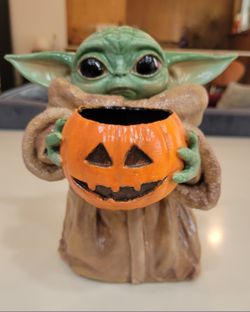 Baby Yoda Holding Pumpkin 🎃 