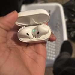AirPods Gen 2