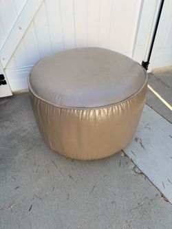 25” diameter Ottoman