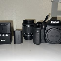 Canon 90D with 18-55mm Lens