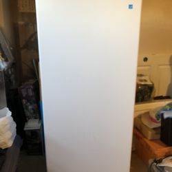 Danby Refrigerator 