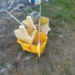 Two Commercial Buck A Mop Buckets To Commercial Ringers One Mop One Mop Handle 50 Bucks
