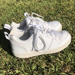 Nike Shoes Youth 3.5Y