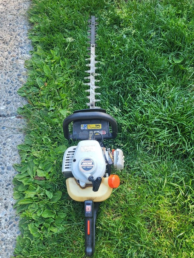Echo HC-1600 hedge trimmer