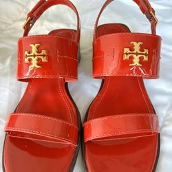 TORY BURCH “ Eleanor kitten heel sandals” 6.5
