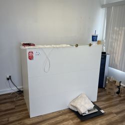 Podium for Spa or Office – Elegant & Functional