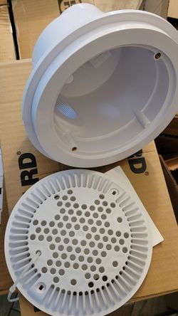 Hayward Dual Pool Main Drain