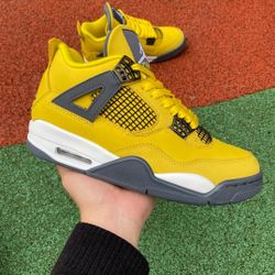 𝐎𝐧l𝐲 𝐫𝐞𝐩l𝐲 𝐨𝐧 𝐈 G : 𝐓𝐎𝐏𝐤𝐢𝐜𝐤𝐬𝟒𝟒𝟒  Jordan 4 lighning
