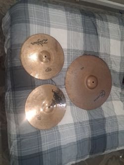 20" Zildjian Planet Z ride with pair of 14" ZBT hi hats