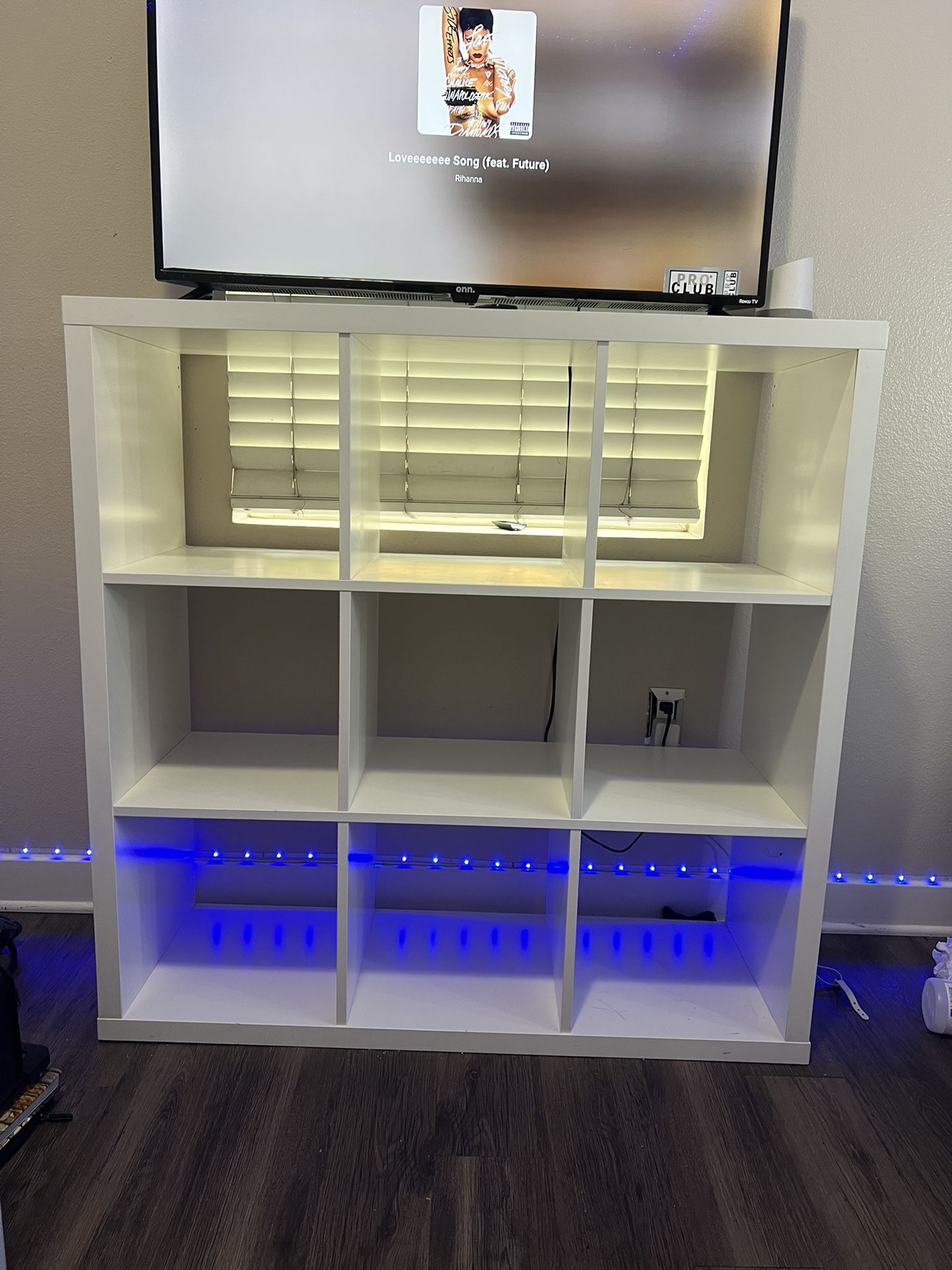 Cube Organizer Shelf