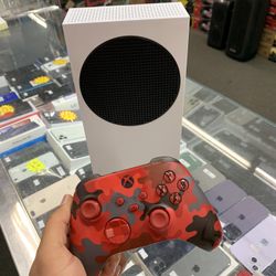 WOW XBOX SERIES S GREAT CONDITION!!