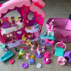 Minnie Mouse Doll Set 