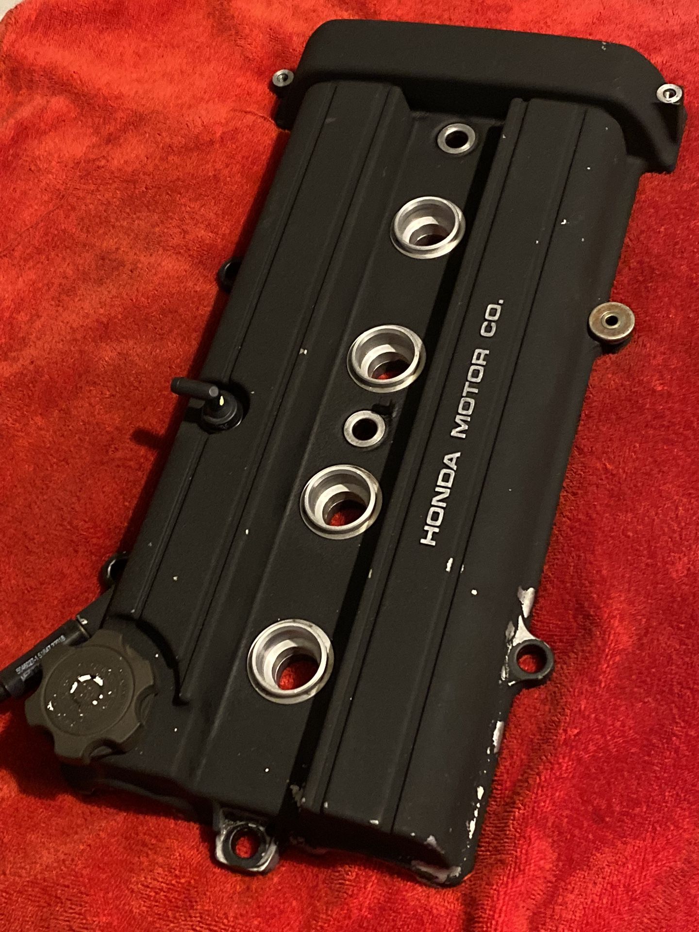 B20 Valve Cover