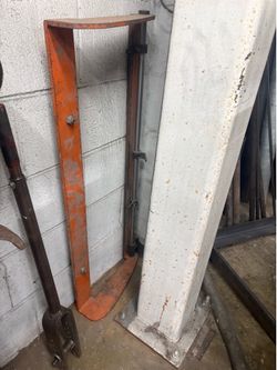 Piranha iron worker p90 25000