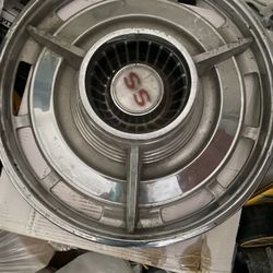 Set Of SS Hubcaps