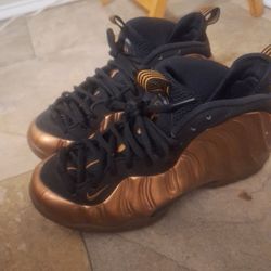 Size 9.5 - Nike Air Foamposite One Dirty Copper