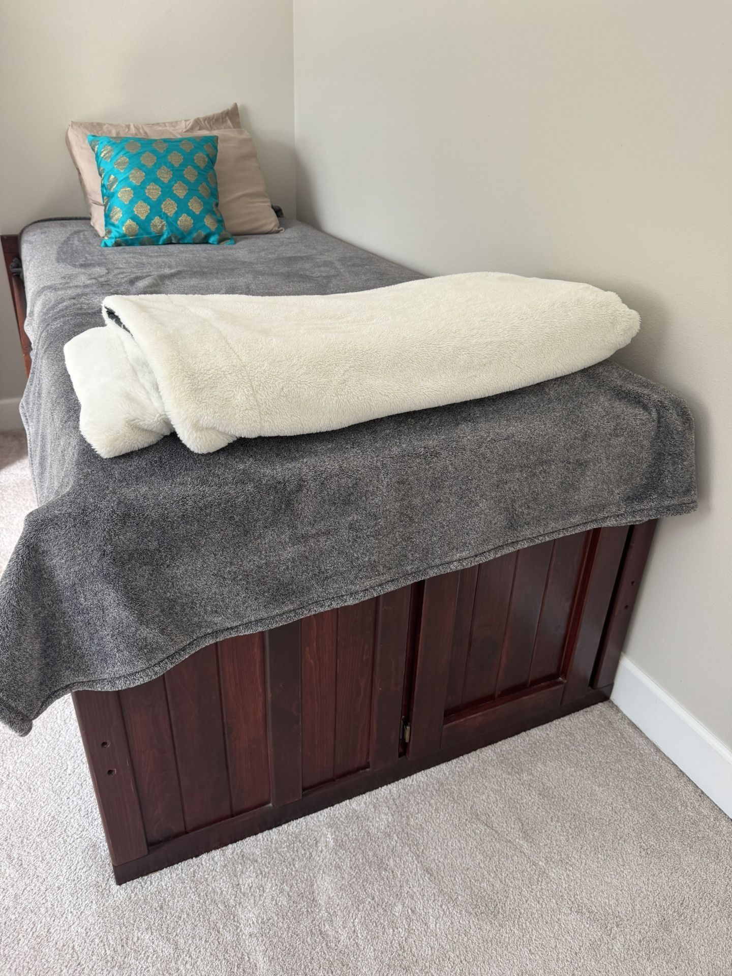 Twin Bed with Storage & Without mattress