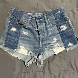 American Eagle shorts size 4