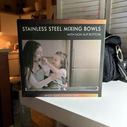 Brand New Mixing Bowls