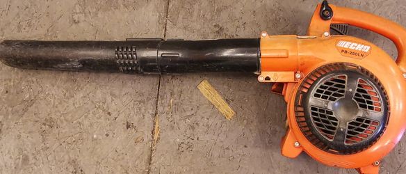 Echo power Handheld Pb 250 LN