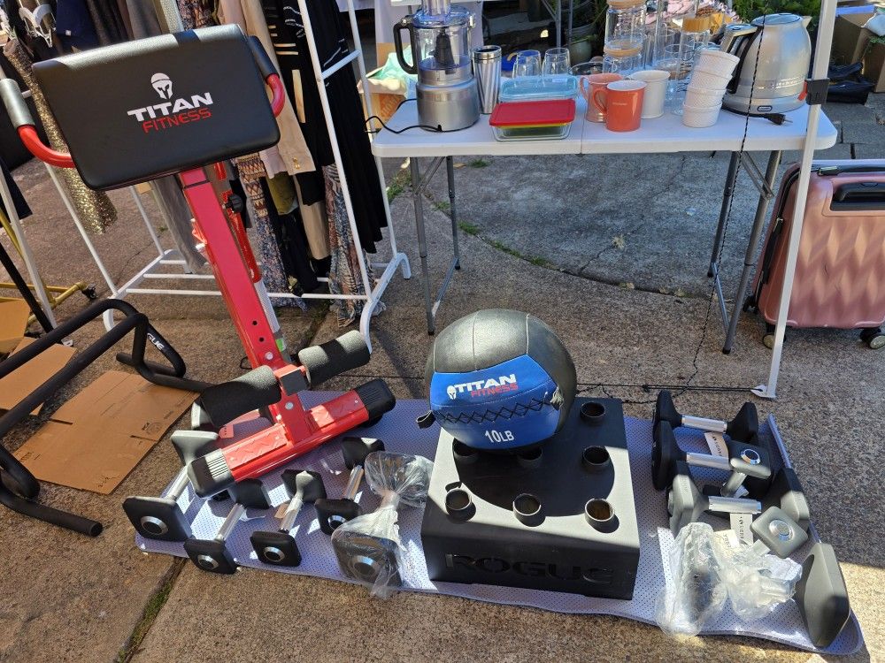 Garage Sale In HILLSBORO